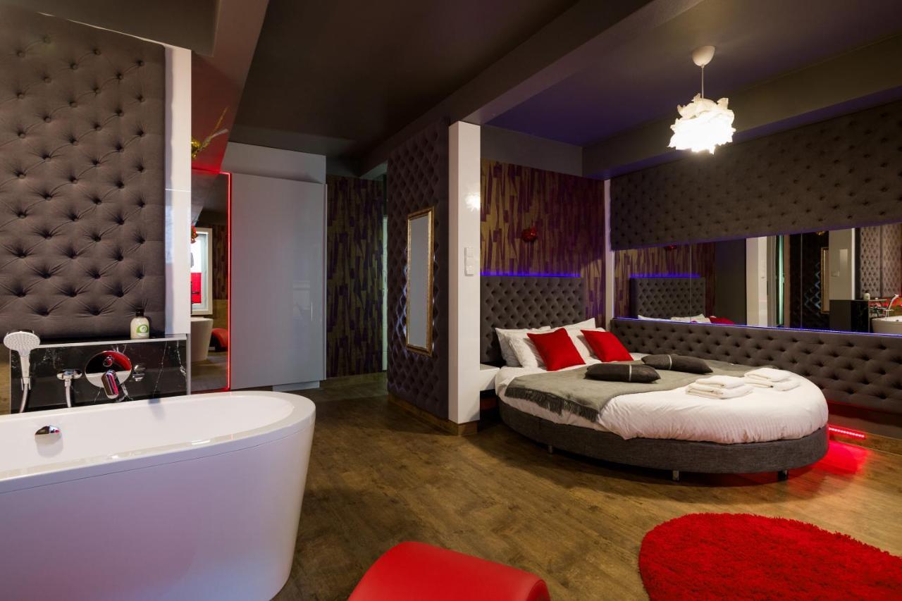 Yourplace Romantic Apartment With Private Patio Krakau Exterior foto